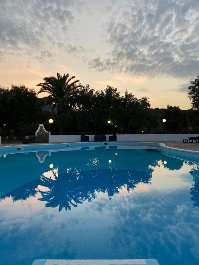Hotel Il Castello Villaputzu Exterior foto